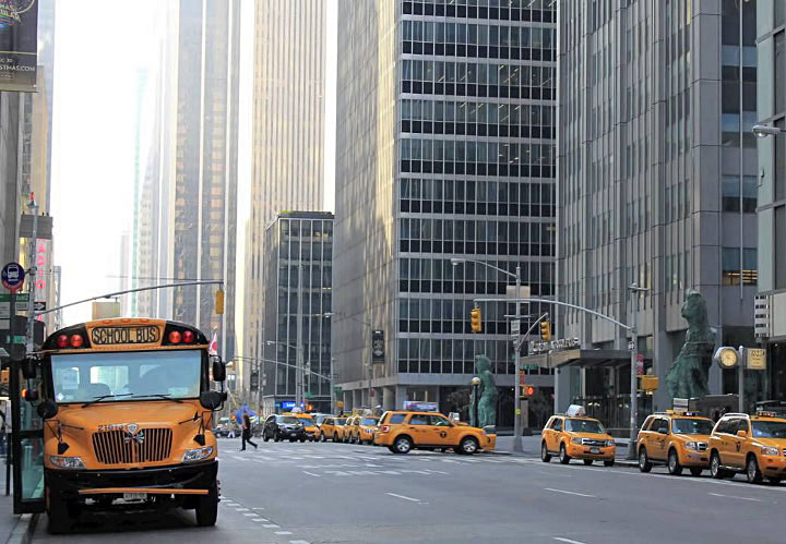 Midtown aujourd'hui ! La 6th Avenue et ses buildings...