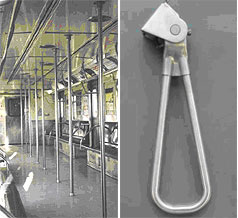 Des poignées du métro de New York sont à vendre