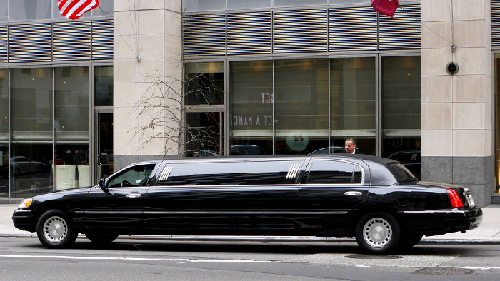stretch limousine new york