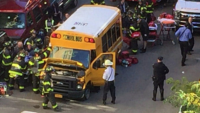 attaque camion bus new york