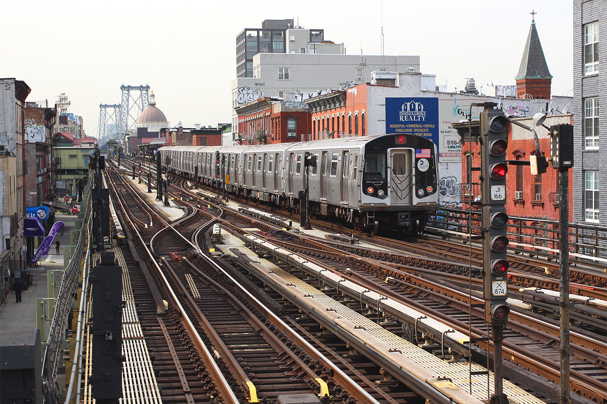 Profitez des lignes aériennes du métro à New York ! CNEWYORK