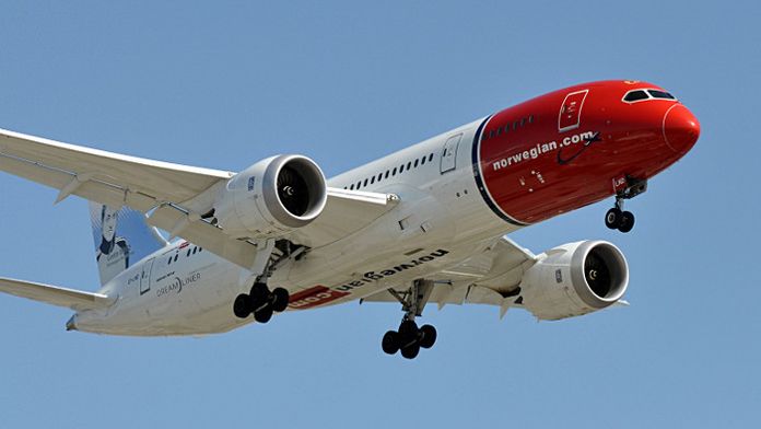 norwegian low cost boeing 787 new york