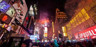 feu d'artifices Nouvel An sur Times Square