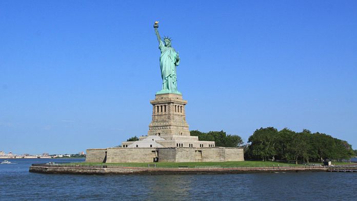 statue liberte new york usa