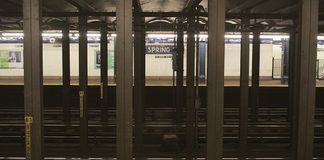 metro new york quai
